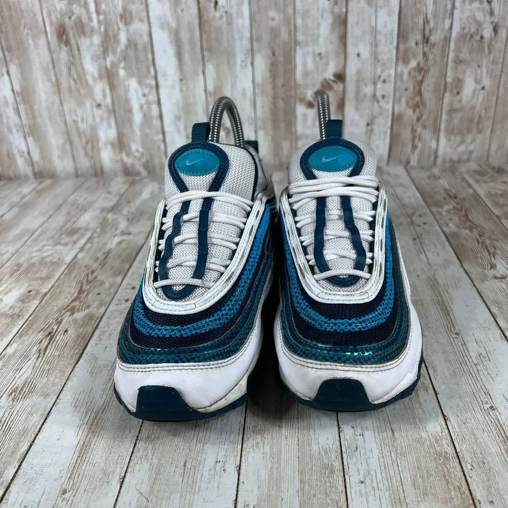 Nike air casual